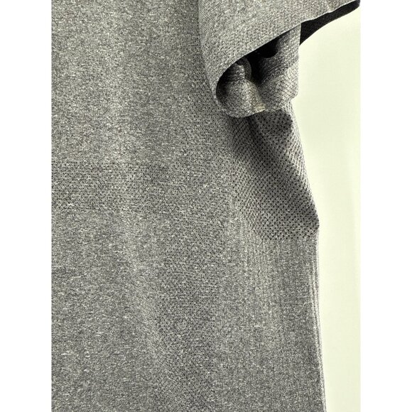 Lululemon Mens Heathered Gray Short Sleeve T-Shirt Size L - Picture 4 of 10